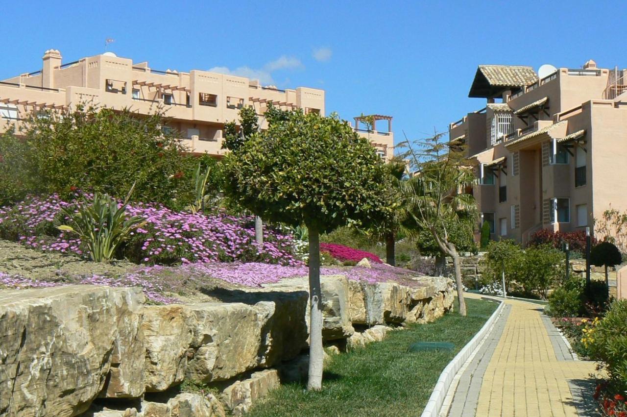 Appartement Penthouse With Roof Terrace, Bbq, Pool- And Sea Views à Buenas Noches Extérieur photo