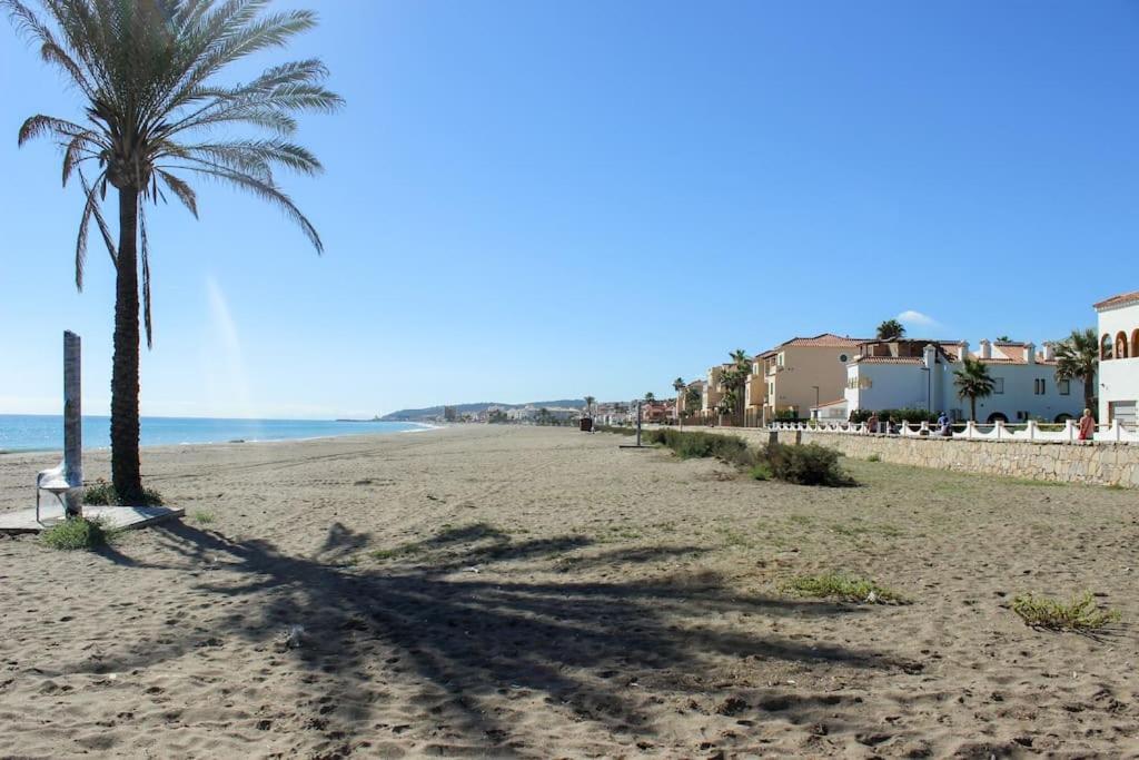 Appartement Penthouse With Roof Terrace, Bbq, Pool- And Sea Views à Buenas Noches Extérieur photo